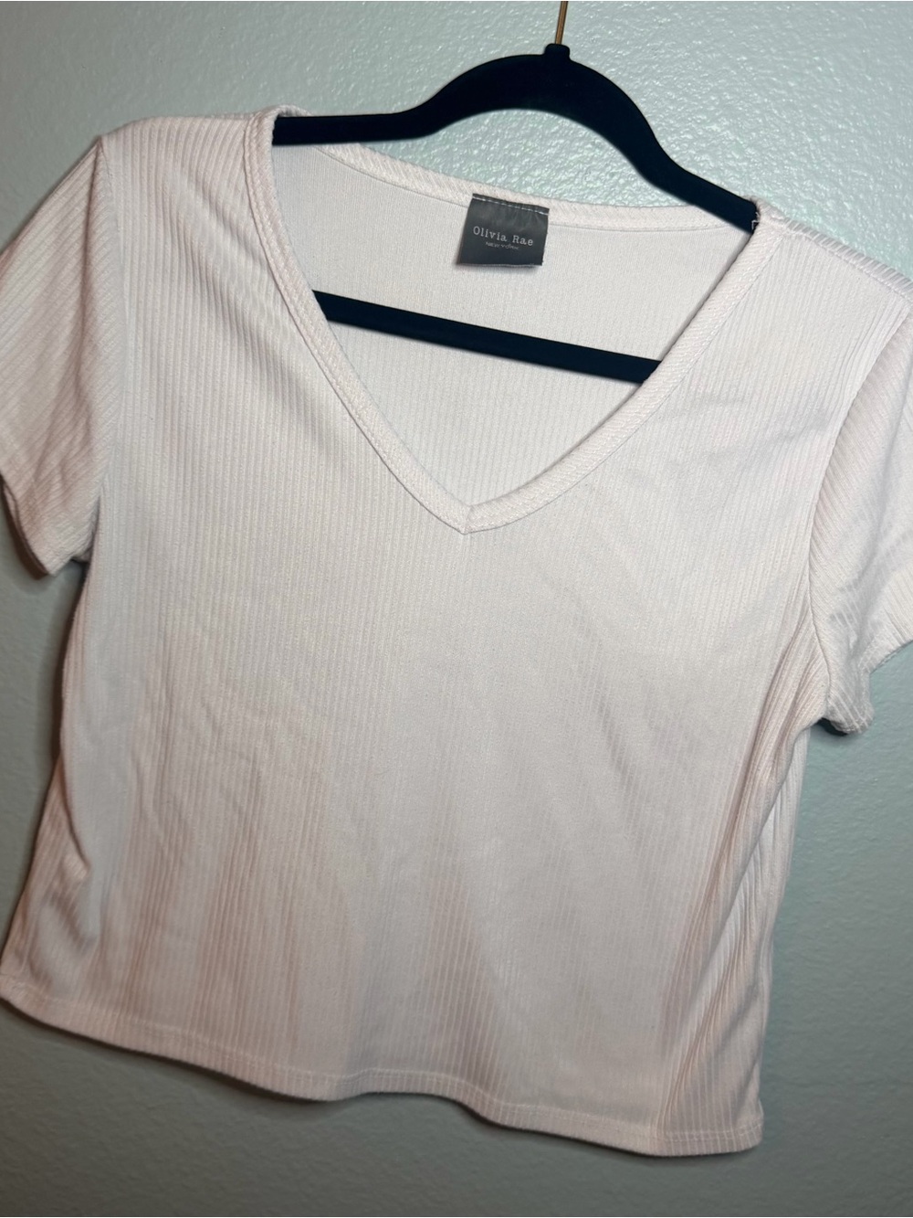 Olivia Rae Ribbed V-Neck Short Sleeve Tee in white